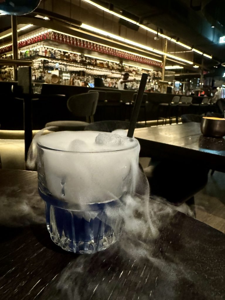 The Color Changing One - Step 1 The Alchemist Berlin