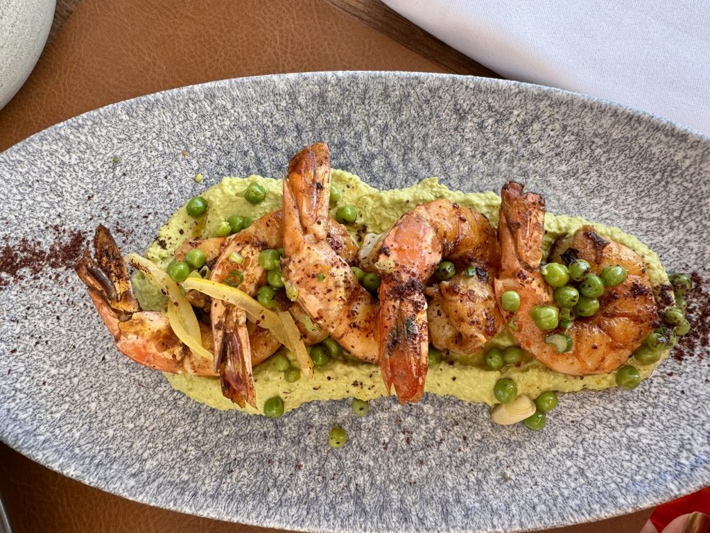gegrillte Gambas mit Zitronen-Erbsen im Mademoiselle Gray in Cannes
