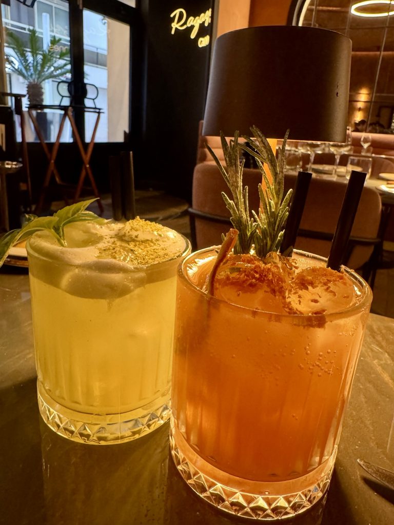 Zwei Cocktails im Restaurant Ragazzi in Cannes