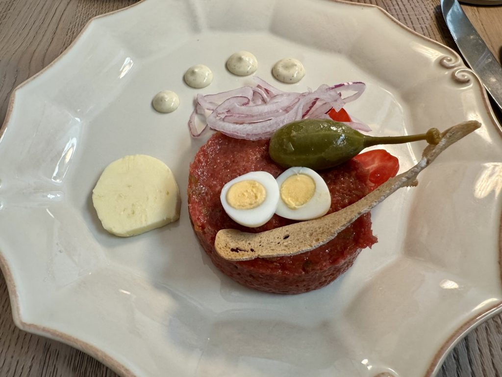 Beef Tatar in der Huth Gastwirtschaft in Wien